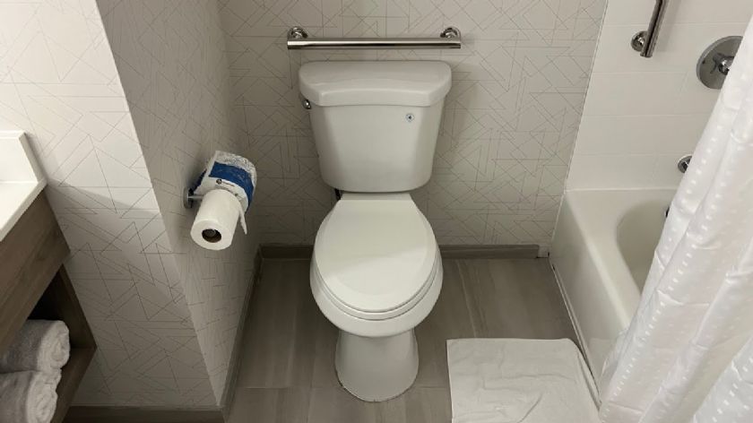 Maltepe Klozet Tesisatçı Montaj Değişim Tamir Yenileme Ustası