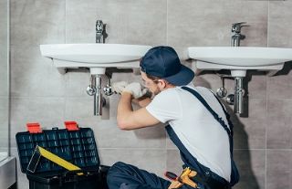 Esatpaşa Tesisatçı Lavabo Montaj Değişim Tamir Ustası